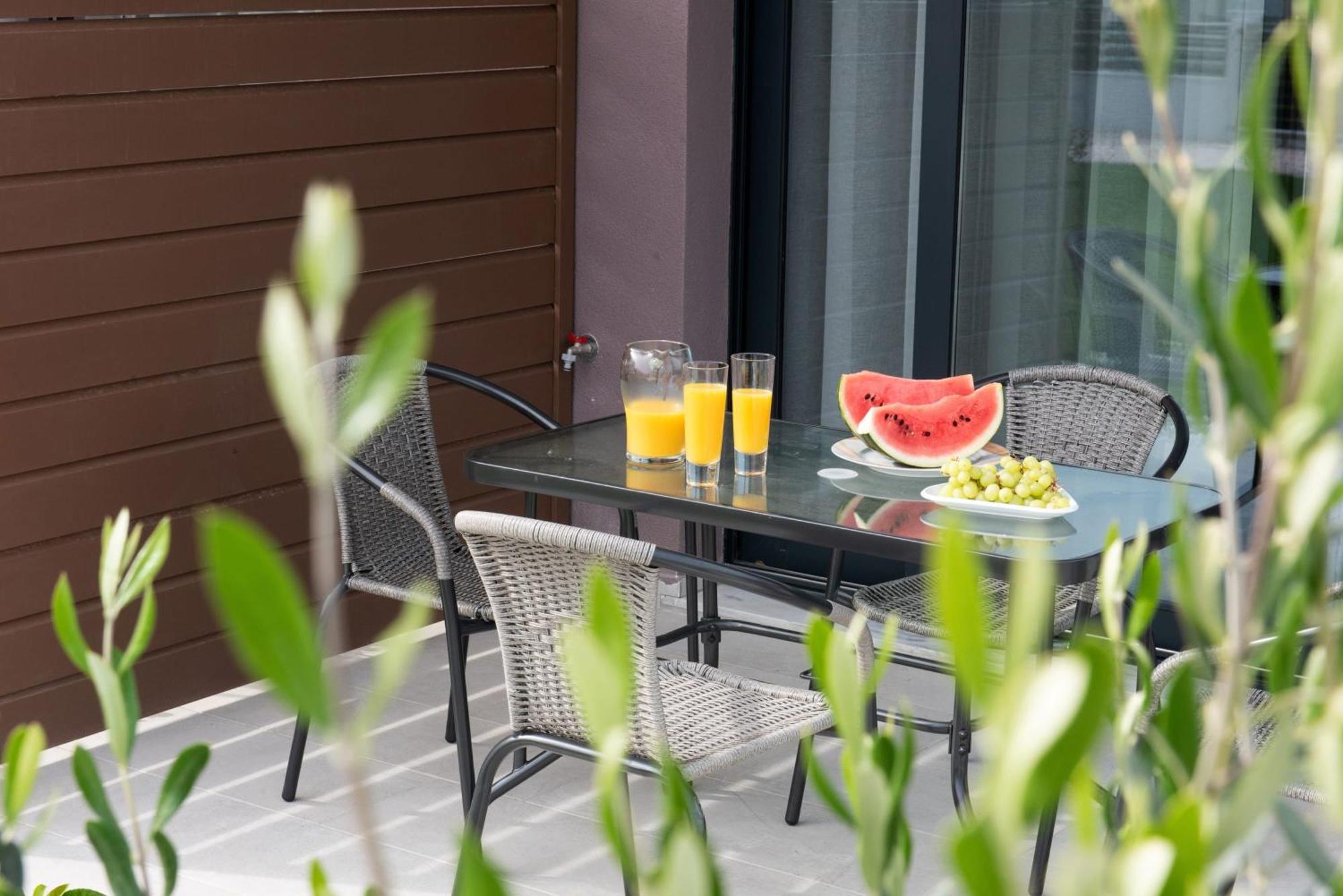 Sithonian Sunset Luxury - Nikiti Cozy Getaways Aparthotel Buitenkant foto