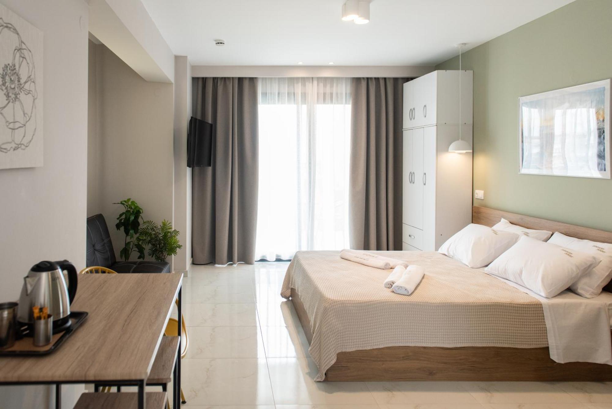 Sithonian Sunset Luxury - Nikiti Cozy Getaways Aparthotel Buitenkant foto