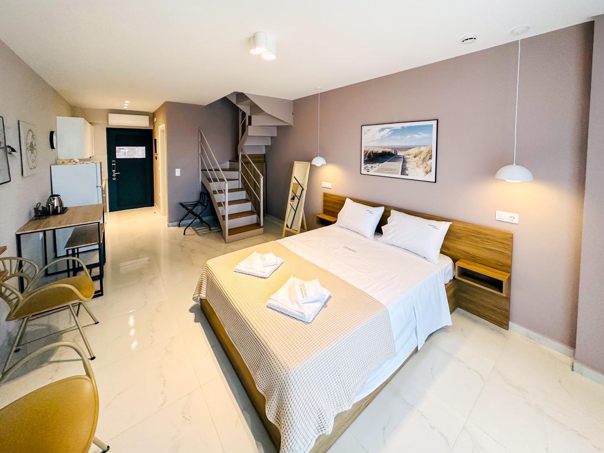 Sithonian Sunset Luxury - Nikiti Cozy Getaways Aparthotel Buitenkant foto