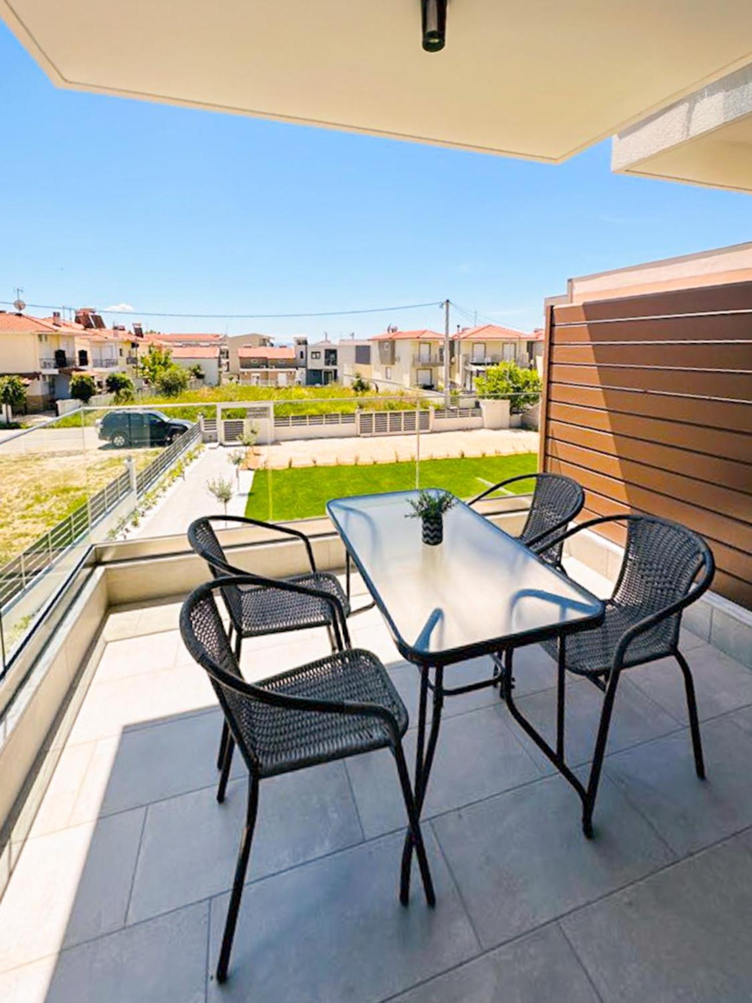 Sithonian Sunset Luxury - Nikiti Cozy Getaways Aparthotel Buitenkant foto